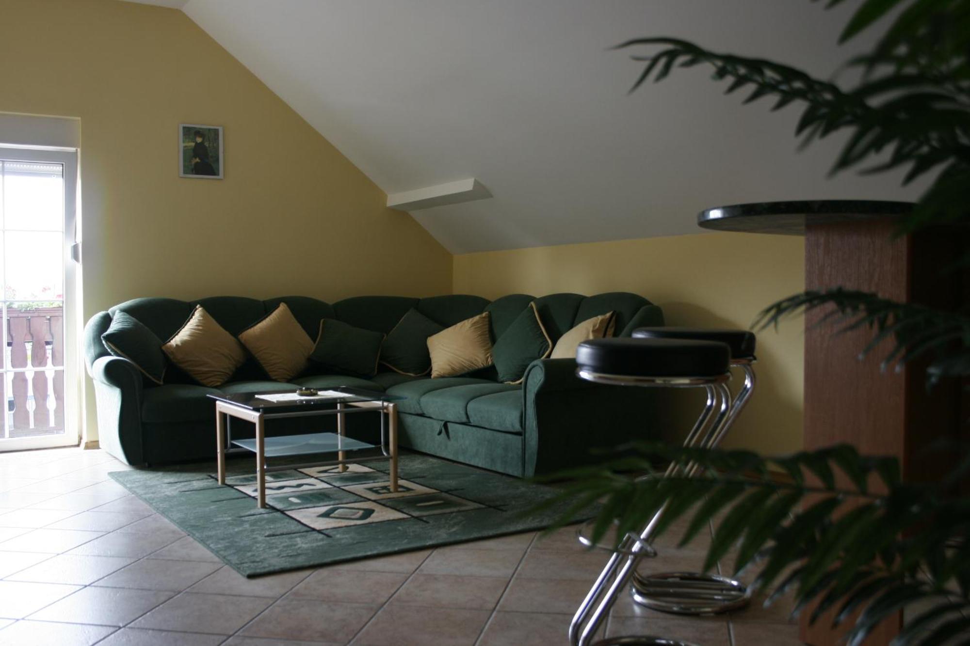 Villa Justina Хажукови Екстериор снимка